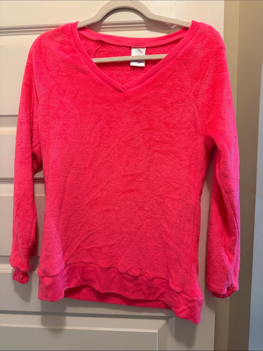 Secret Treasures Hot Pink V-Neck Long Sleeve Top